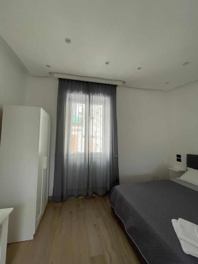 Le Chic Rooms 나폴리 외부 사진